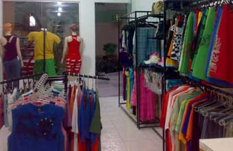 Cooperativa de Economia e Crédito dos Comerciantes de Confecções da Região Oeste - Foto 1