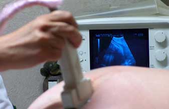 Clínica de Ginecologia e Obstetrícia Dr Valdir - Foto 1