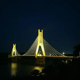 ponte estaiada em Toledo